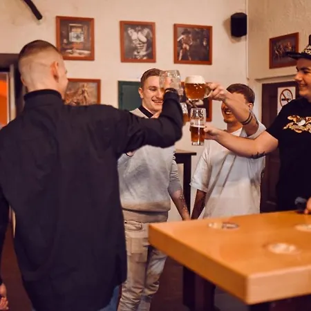 Vltava Port Riverside Restaurant-cafe-pension Guest house *